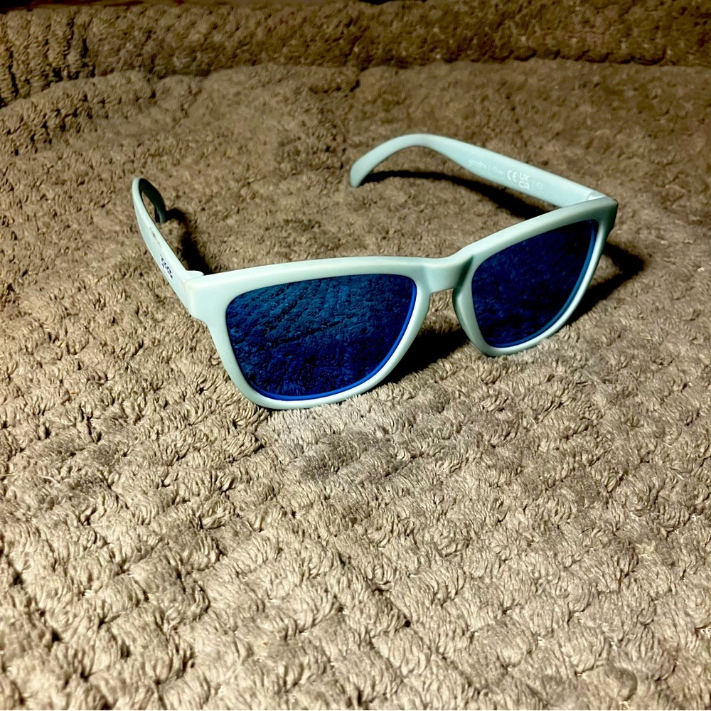 Goodr ‘Glacier’ Sunglasses NWOT